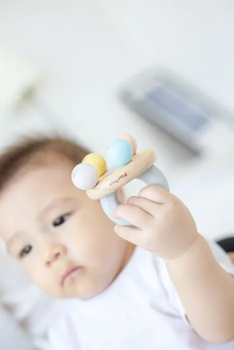 PLAN TOYS Hochet Cloche pastel-3