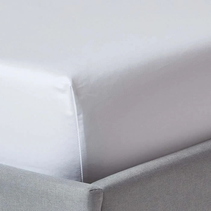 Drap-housse uni 140 x 200 cm 100% coton égyptien 1000 fils coloris blanc-0