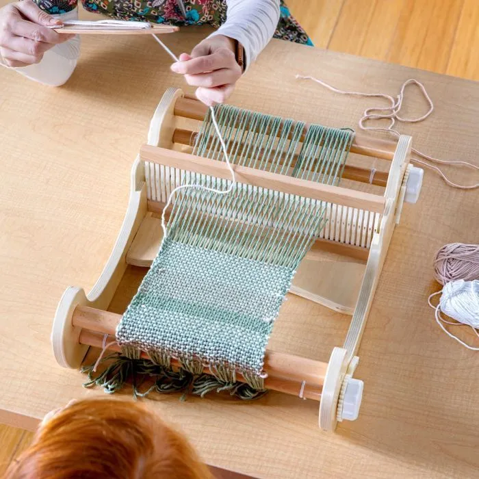 Métier à tisser - Guidecraft - 45x33x20 cm - Pour enfants à partir de 3 ans - Beige - Créativité-1