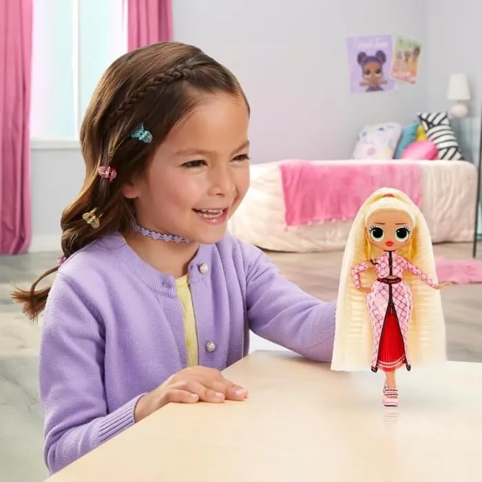 LOL Surprise OMG - Poupée Mannequin 24 cm - Swag- 2 tenues avec peigne et accesoires - Dés 4 ans-4