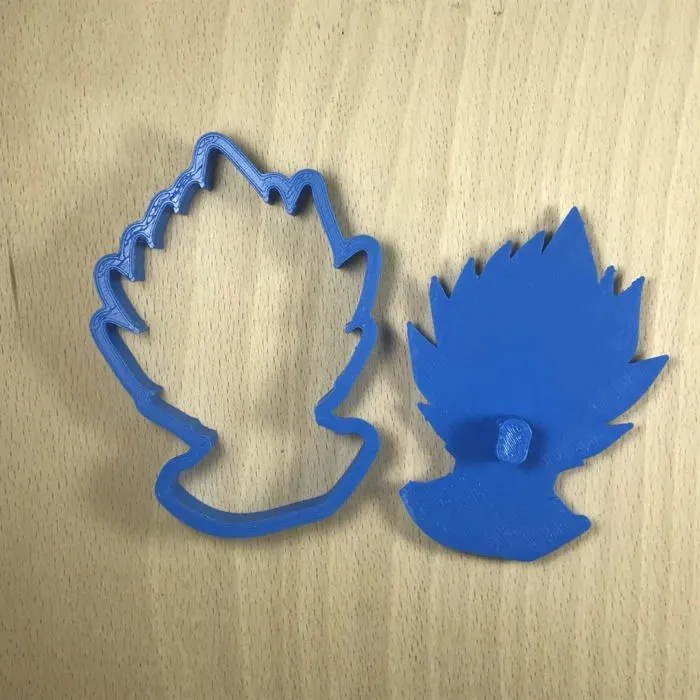 Jeu de cuisine creative - jeu culinaire Cuticuter - CGGOKUSAYAN - Goku Saiyan Coupe Biscuit Dragon Ball, Bleu ()-2