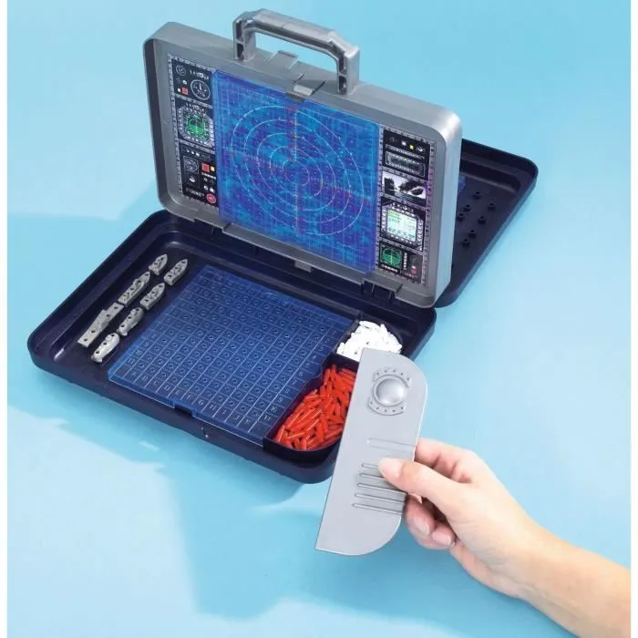 Jeu de stratégie de navires dans une valise Sea Battle-3