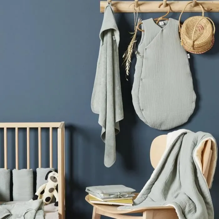 Peignoir bébé et enfant à capuche en bambou-1