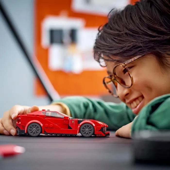 LEGO® Speed Champions 76914 Ferrari 812 Competizione, Kit de Maquette de Voiture de Sport-5