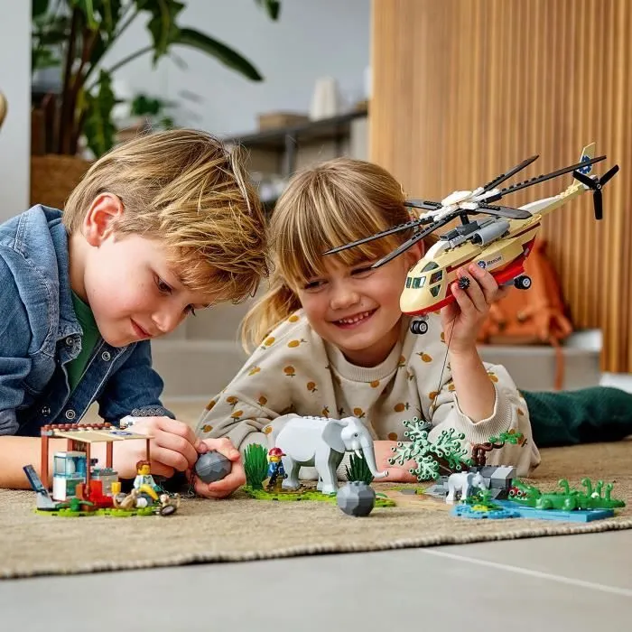 LEGO® City 60302 L'Opération de Sauvetage des Animaux Sauvages, Figurine Animaux de la Savane, Crocodile Figurine, Jouet Hélicoptère-3