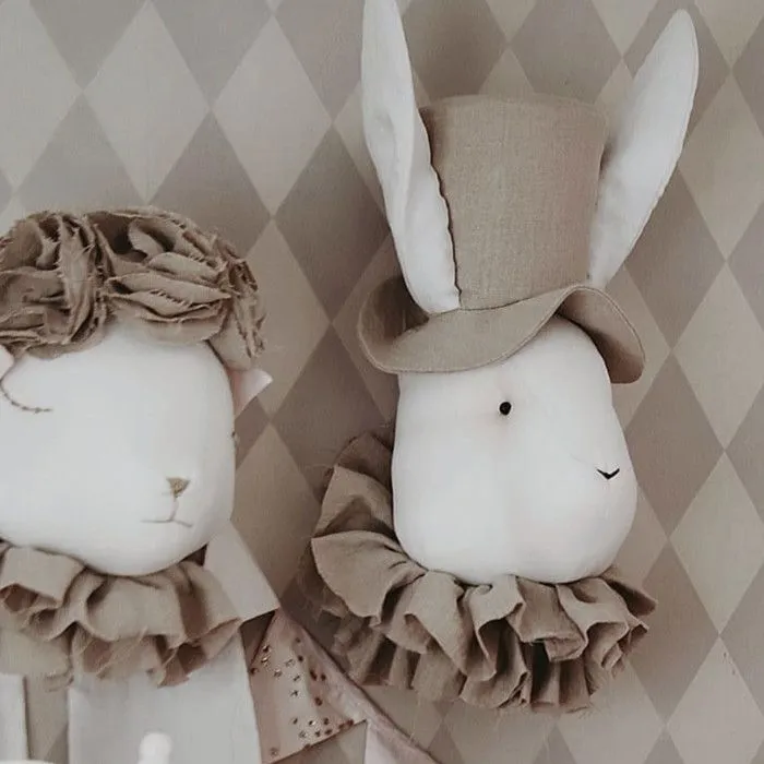 Trophée mural enfant en lin  Madame Lapin-4