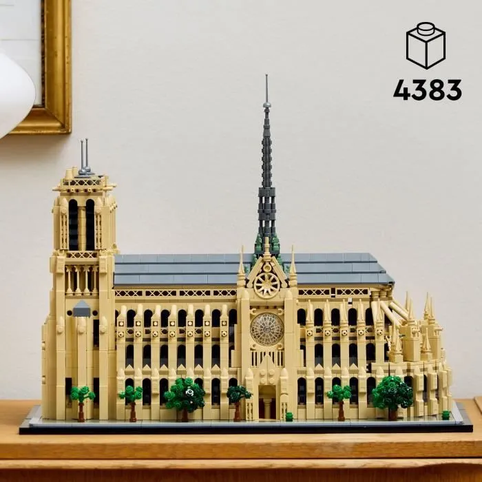 LEGO® Architecture 21061 Notre-Dame de Paris - Set de Construction pour Adultes-1