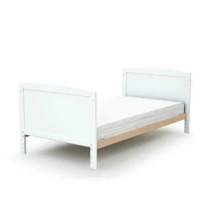AT4 - Lit bébé évolutif avec matelas ESSENTIEL en bois 70 x 140 cm - Blanc et Hêtre Verni --1