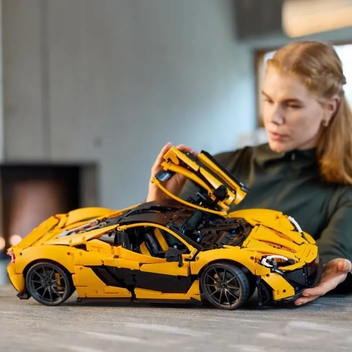 LEGO® Technic 42172 McLaren P1 -Kit Maquette Hypercar pour Adultes Passionnés de Véhicules-3