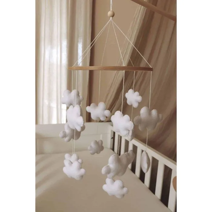 Mobile bébé nuages fait main-1