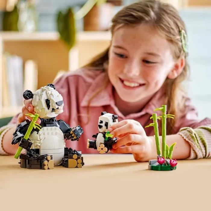 LEGO Creator 31165 3-en-1 Animaux sauvages : la famille de pandas Jeu pour fille dès 8 ans-4