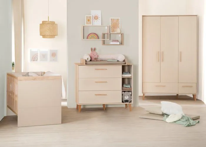 Chambre Bébé Complète Jil - ROBA - Lit Évolutif 70x140 + Commode à Langer + Armoire 3 Portes - Cashmere / Décor Châtaignier-0