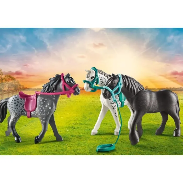 PLAYMOBIL - 70999 - 3 chevaux : Frison, Knabstrupper et Andalou - Avec 1 selle et 3 licols-2