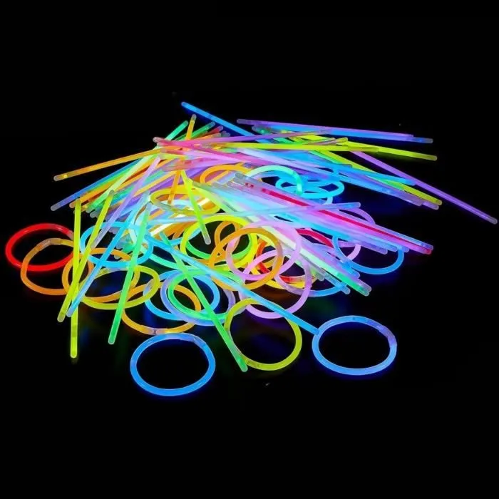 SHOP-STORY - GLOWSTICKS : 100 Bâtons Fluorescents avec Connecteurs - Illuminez vos moments avec ce kit lumineux-2