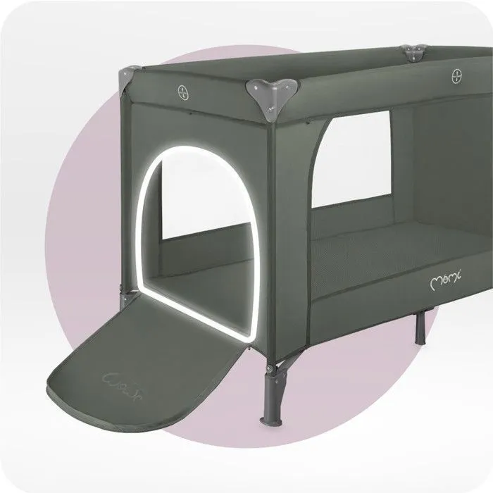 MoMi BELOVE PLUS Lit de Voyage Bébé  - Lit parapluie Bébé - Jusqu'à 15 kg - Arche à jouets | Matelas | Table à langer | Sac – Vert-2