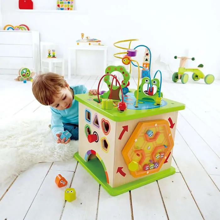 Cube d'activité Country Critters Hape - Jouet d'éveil en bois pour bébé de 12 mois et plus-7