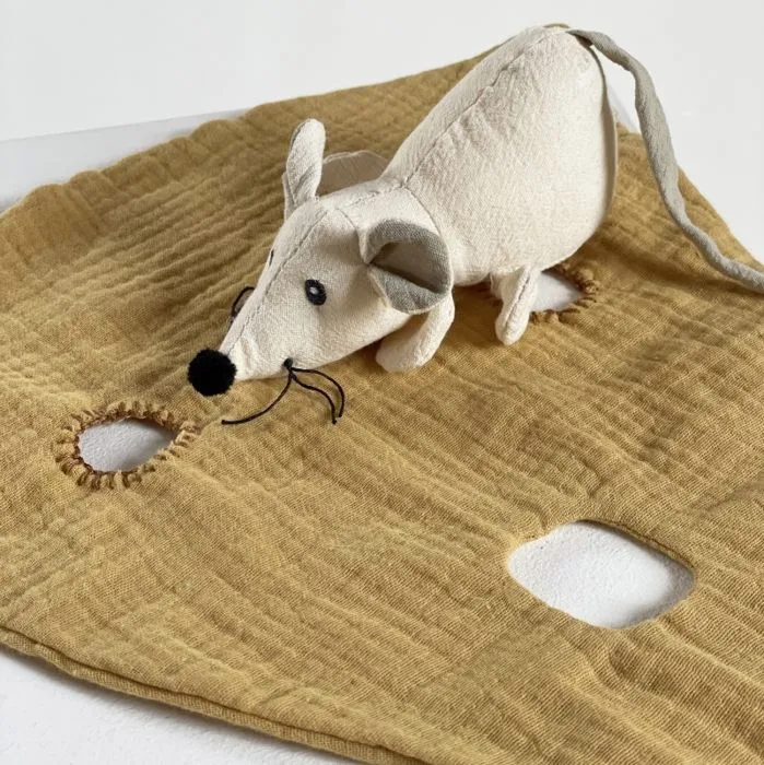 Doudou souris en gaze de coton-0