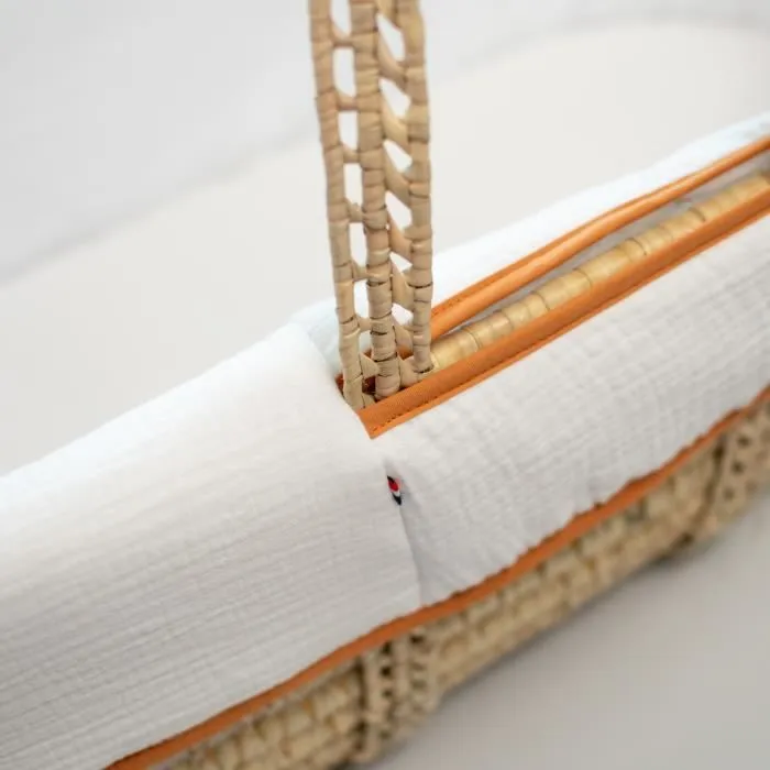 Couffin bébé avec Matelas Habillage et Drap Housse Blanc Taille Unique-1