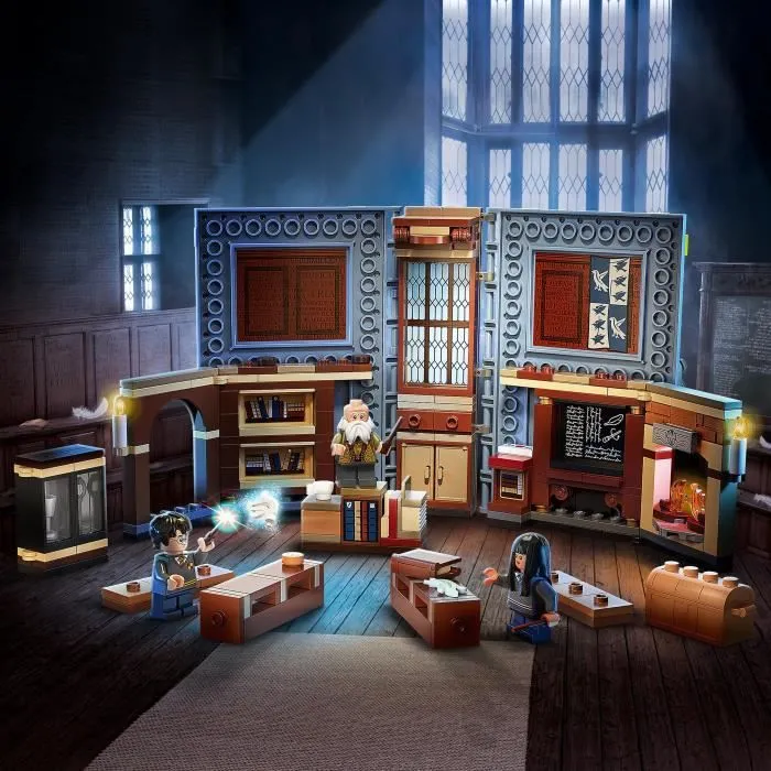 LEGO® Harry Potter™76385 Poudlard : Le cours de sortilèges, livre incluant les figurines de Harry Potter™ et du professeur Flitwick-1