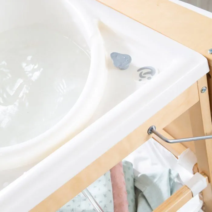 ROBA Table à Langer avec Baignoire Baby Pool en Bois Naturel + Matelas à Langer Hydrofuge et Étagères en tissu - Plan Pivotable-5