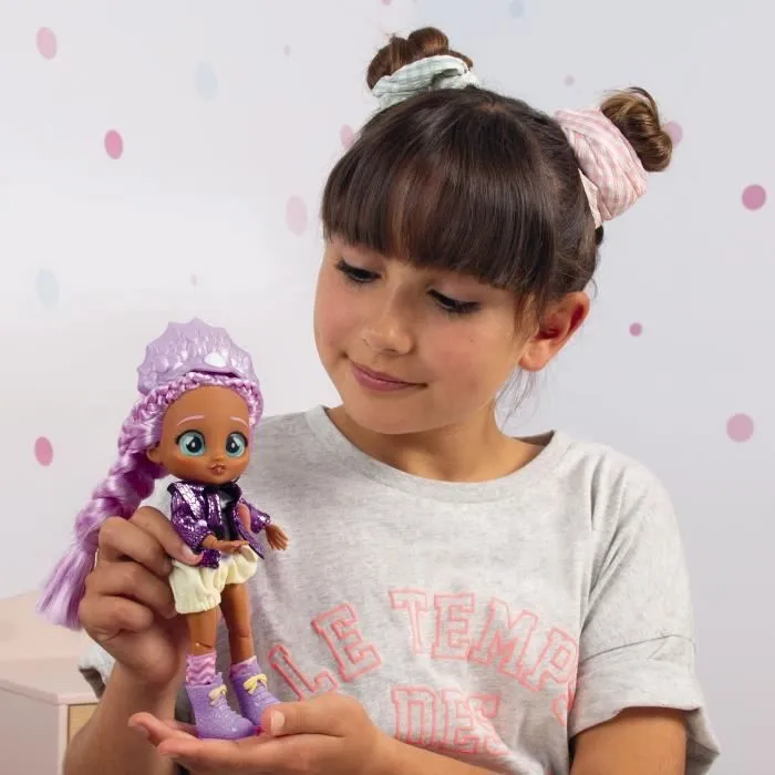 IMC TOYS - Poupée mannequin Phoebe - Cry Babies Best Friends Forever - 904354-7