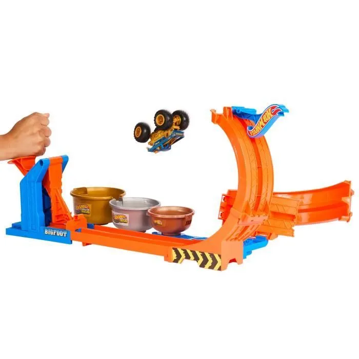 HWMT LOOPING BIG FOOT-3