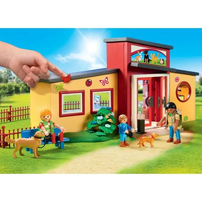 PLAYMOBIL 71599 Pension des animaux avec soigneurs et enfant, My Life, 72 pièces, Dès 4 ans-2
