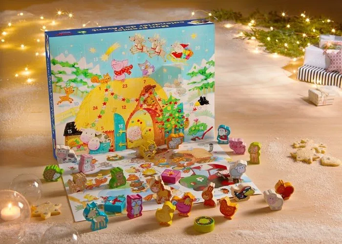 HABA - Mon Premier Calendrier de l’Avent - 24 Pièces en Bois, 24 Chapitres à lire et Décor en 3D - Calendrier Noël pour Enfants-2