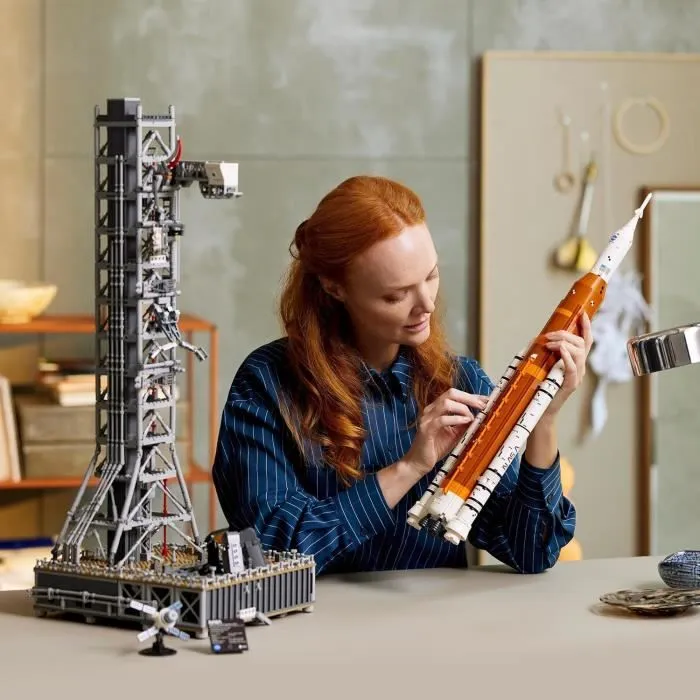 Maquette - LEGO - 10341 - NASA Artemis - 3601 pièces - Décoration pour adultes-1