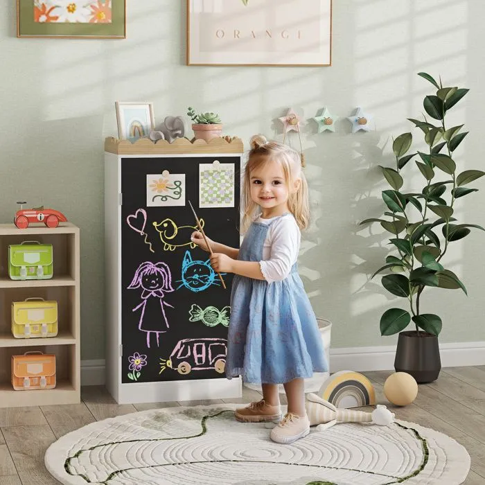 Meuble rangement enfant AIYAPLAY rangement jouet enfant avec porte en tableau noir, 3 casiers et plateau supérieur, blanc-1
