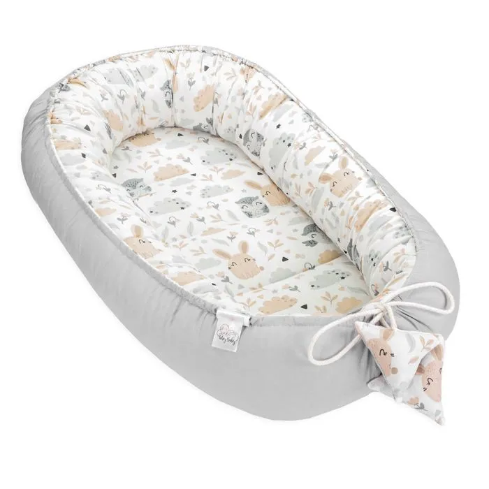 Reducteur de lit bebe 90x50 cm - cale bebe pour lit bebe cocoon chouettes et lapins avec gris clair-0