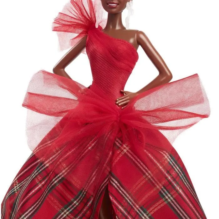 BARBIE Poupée joyeux noël brune HRM62-8