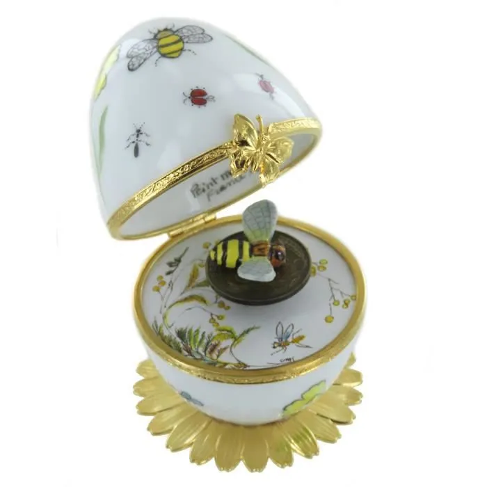 La valse des fleurs - Boîte à musique en forme d'oeuf - oeuf musical en porcelaine de Limoges de style Fabergé avec abeille animée.-0