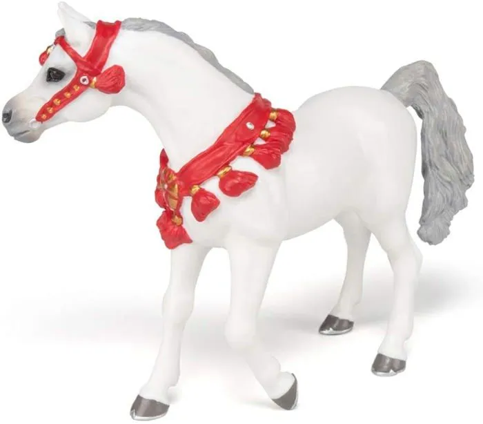 Cheval Arabe en tenue de parade blanc-2