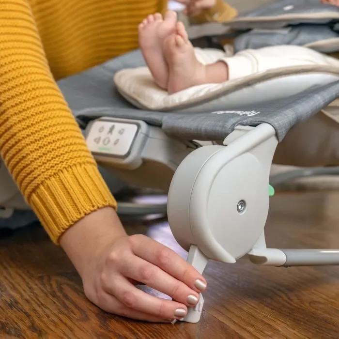 INGENUITY Transat bébé pliable massage ventre - Parker, Position fixe ou à bascule, vibrations, mélodies et arches d'éveil amovible-7