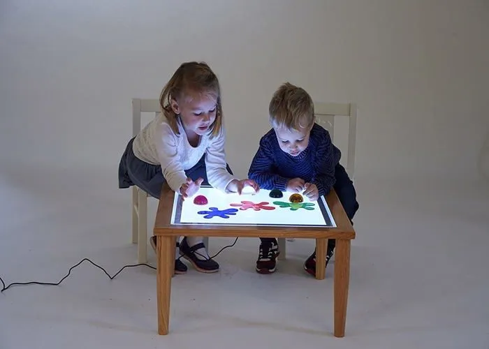 TickiT - Table lumineuse en bois - COMMOTION-2