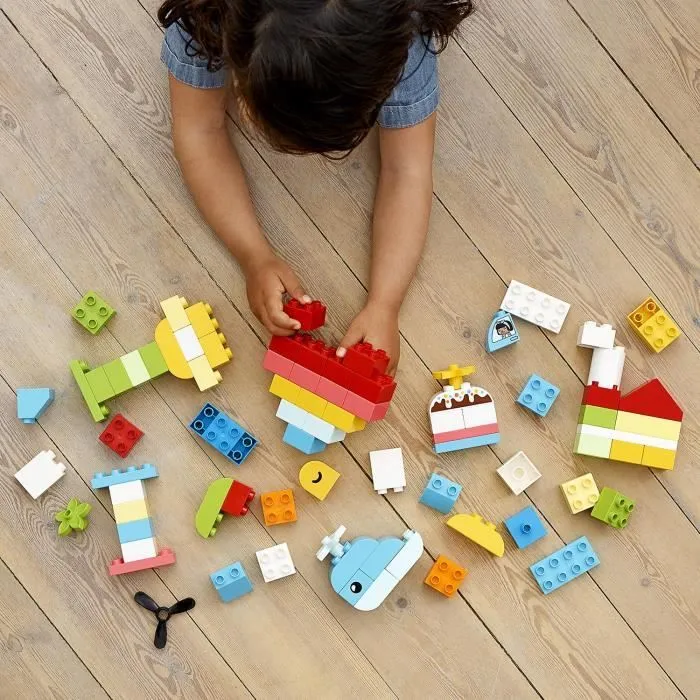 LEGO® 10909 DUPLO Classic La Boîte Coeur Premier Set, Jouet Educatif, Briques de construction pour Bébé 1 an et demi-4