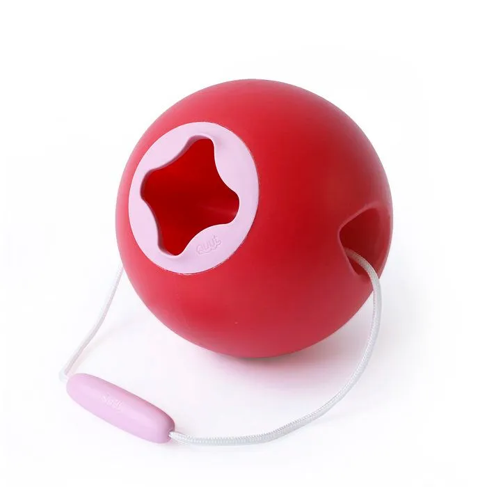 Seau de plage - QUUT - Ballo - Rouge cerise - Pour bébé à partir de 24 mois-1
