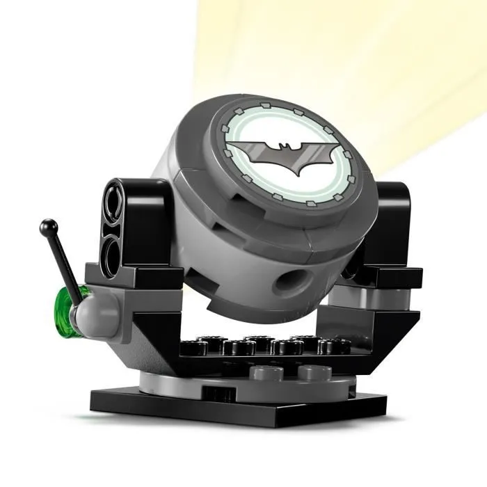 LEGO DC Batman 76303 La Batmobile Tumbler de Batman contre Double-Face et Le Joker - Jouet-3