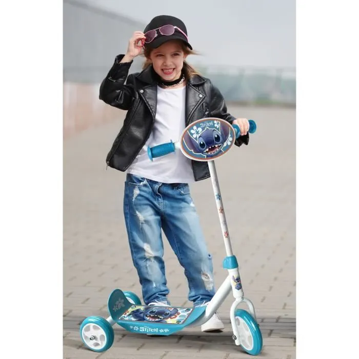 Trottinette 3 Roues - DISNEY - STITCH - Ajustable en hauteur - Large plateau antidérapant - Poignées anti-pincement-2
