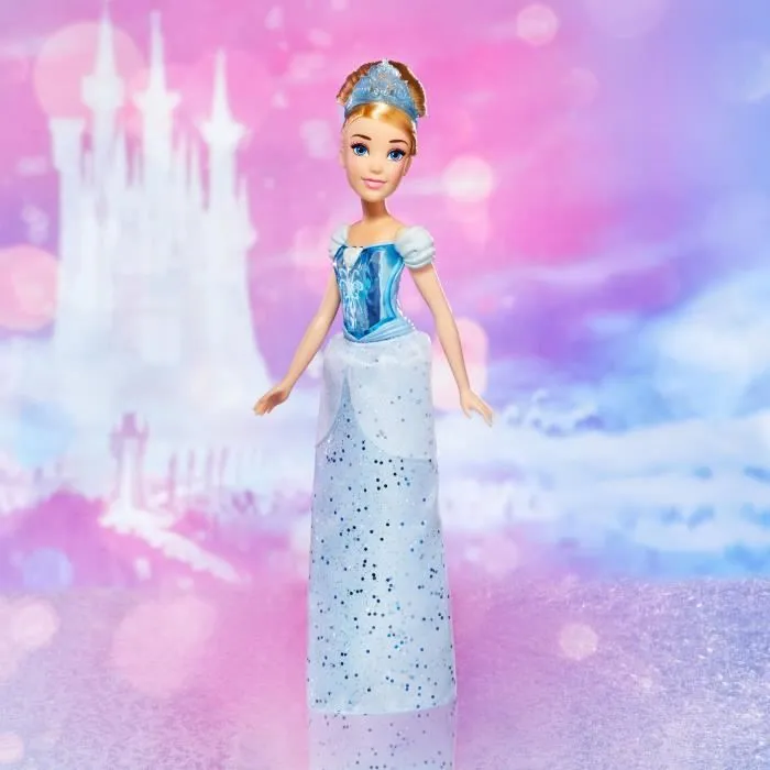 DISNEY PRINCESSES - Poussière d'étoiles - Poupée Cendrillon avec jupe et accessoires - jouet pour enfants - à partir de 3 ans-6