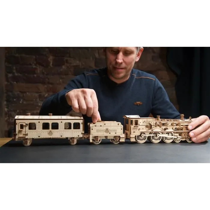 UGEARS Harry Potter Hogwarts Express Train en Bois à Construire - 3D Puzzle maquette en bois à construire-2