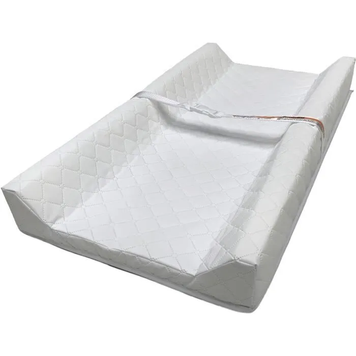 INGENUITY Matelas à langer avec rebords et ceinture de sécurité, imperméable, housse 100% coton incluse-0