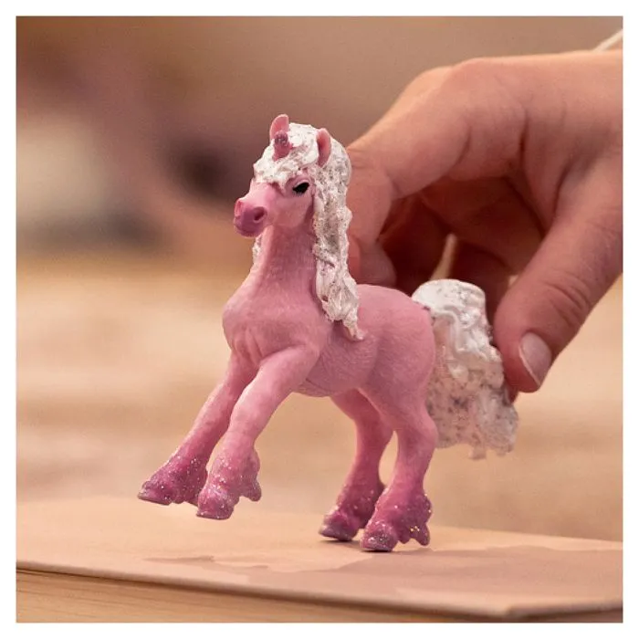 Figurine - Schleich - Poulain Licorne fleuri - Noir, Rose, Blanc - À partir de 5 ans - Mixte-1