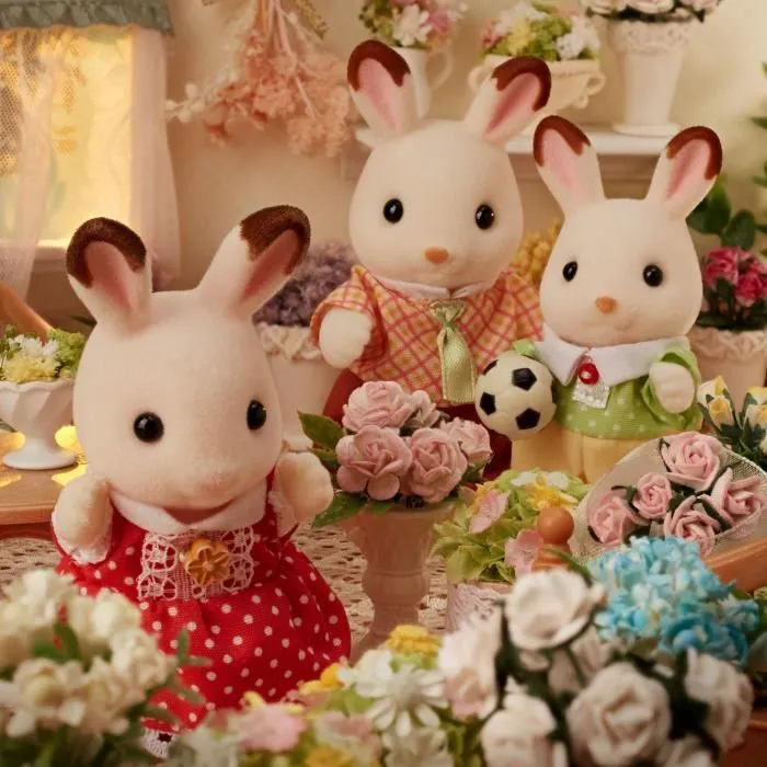 Famille Lapin Chocolat - SYLVANIAN FAMILIES - 5655 - Articulée et Habillée - A partir de 3 ans-4