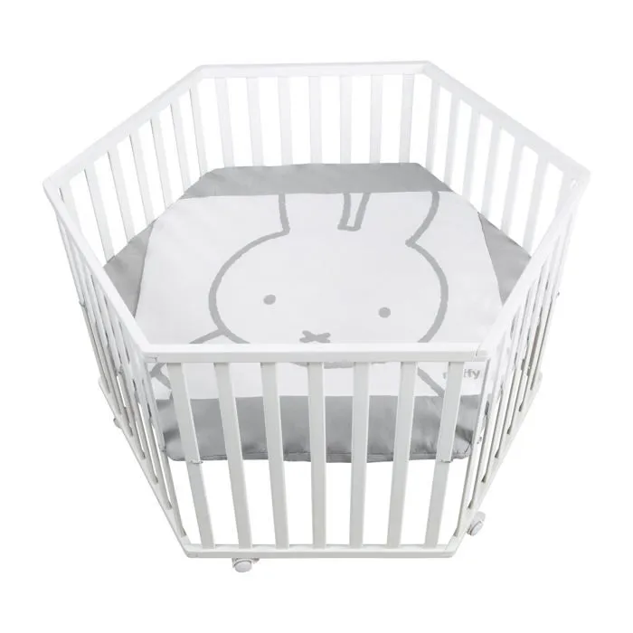ROBA Parc Bébé Hexagonal en Bois miffy® + Tapis de Parc et Roulettes avec Freins - Base Ajustable en Hauteur - Blanc-0