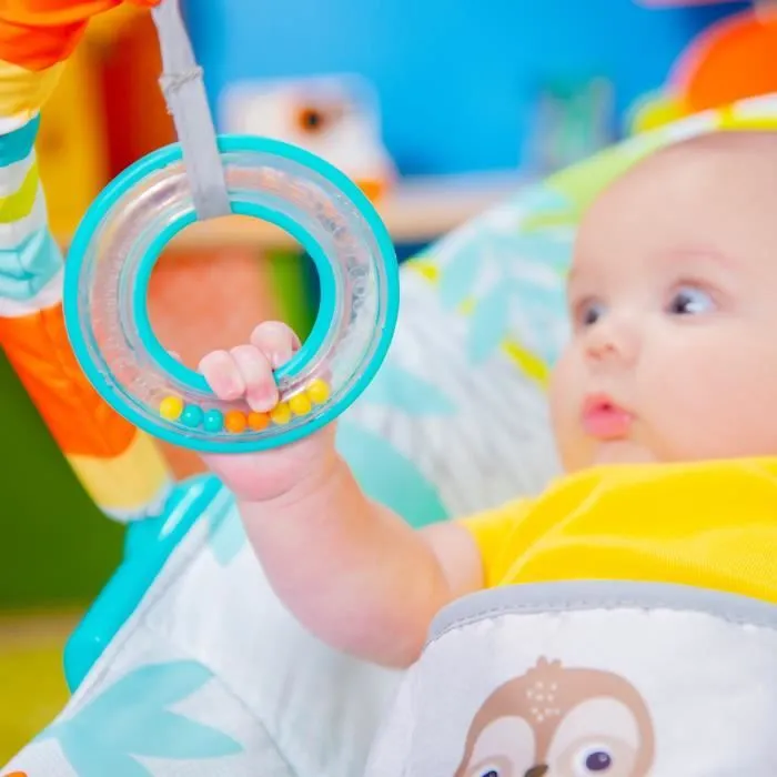 BRIGHT STARTS Transat bébé Toucan, Vibrations apaisantes, Arche d'éveil avec jouets interactifs-2