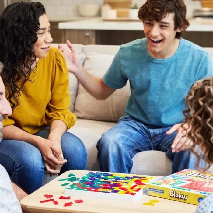 Mattel Games - Blokus - Jeu de Société - 7 ans et + BJV44-5