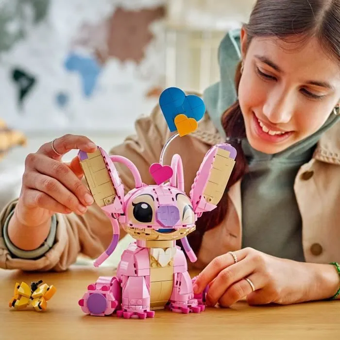 LEGO Disney 43257 Angel Jeu de Construction Lilo & Stitch pour Fille ou Garçon dès 9 Ans-4