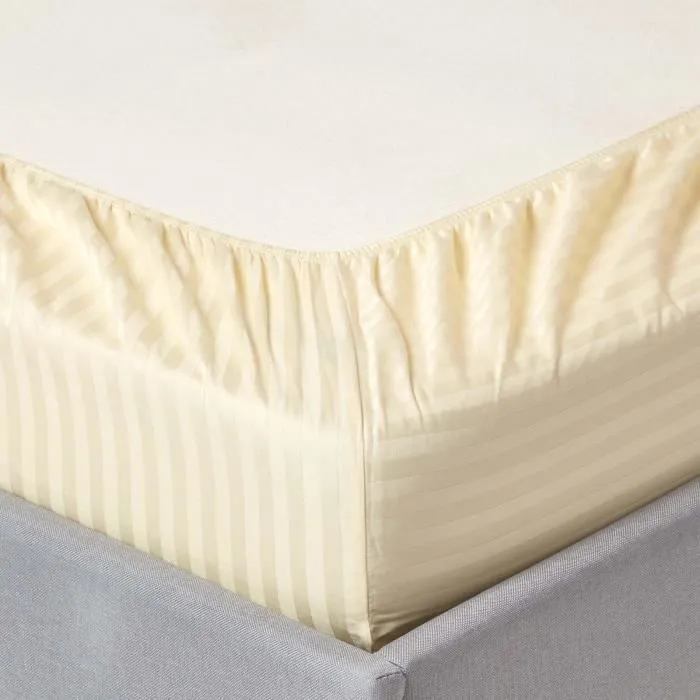 Drap-housse rayé 140 x 190 cm 100% coton égyptien 330 fils coloris Jaune pastel-1